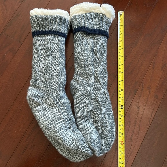 New Grey Cozy Knit Slipper Socks Women’s One size - Picture 4 of 6